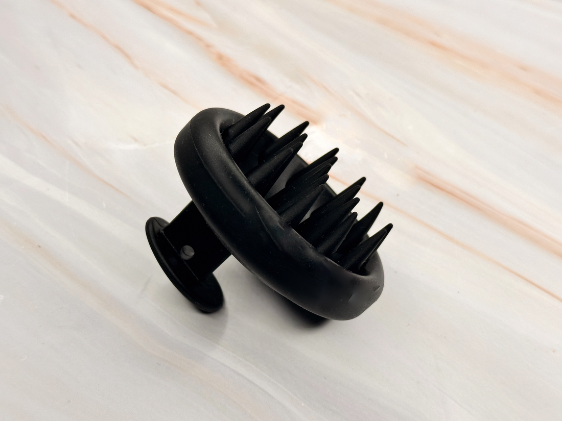 Brosse Masseur de Cuir Chevelu - glowlyglow